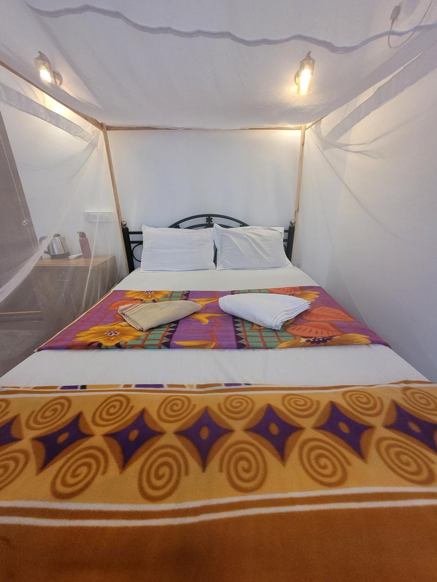 Kashinath Beach Huts Агонда Экстерьер фото