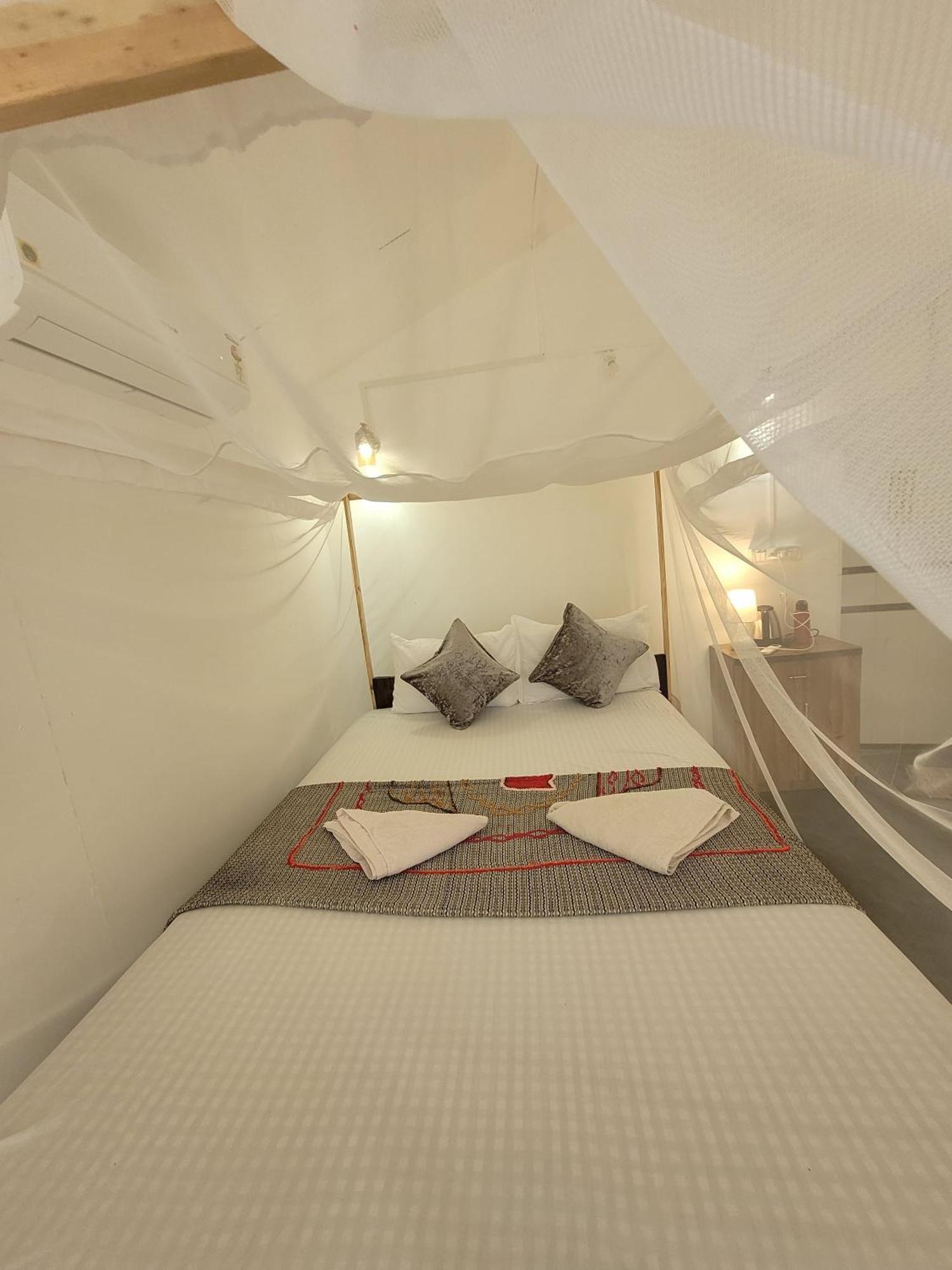 Kashinath Beach Huts Агонда Экстерьер фото
